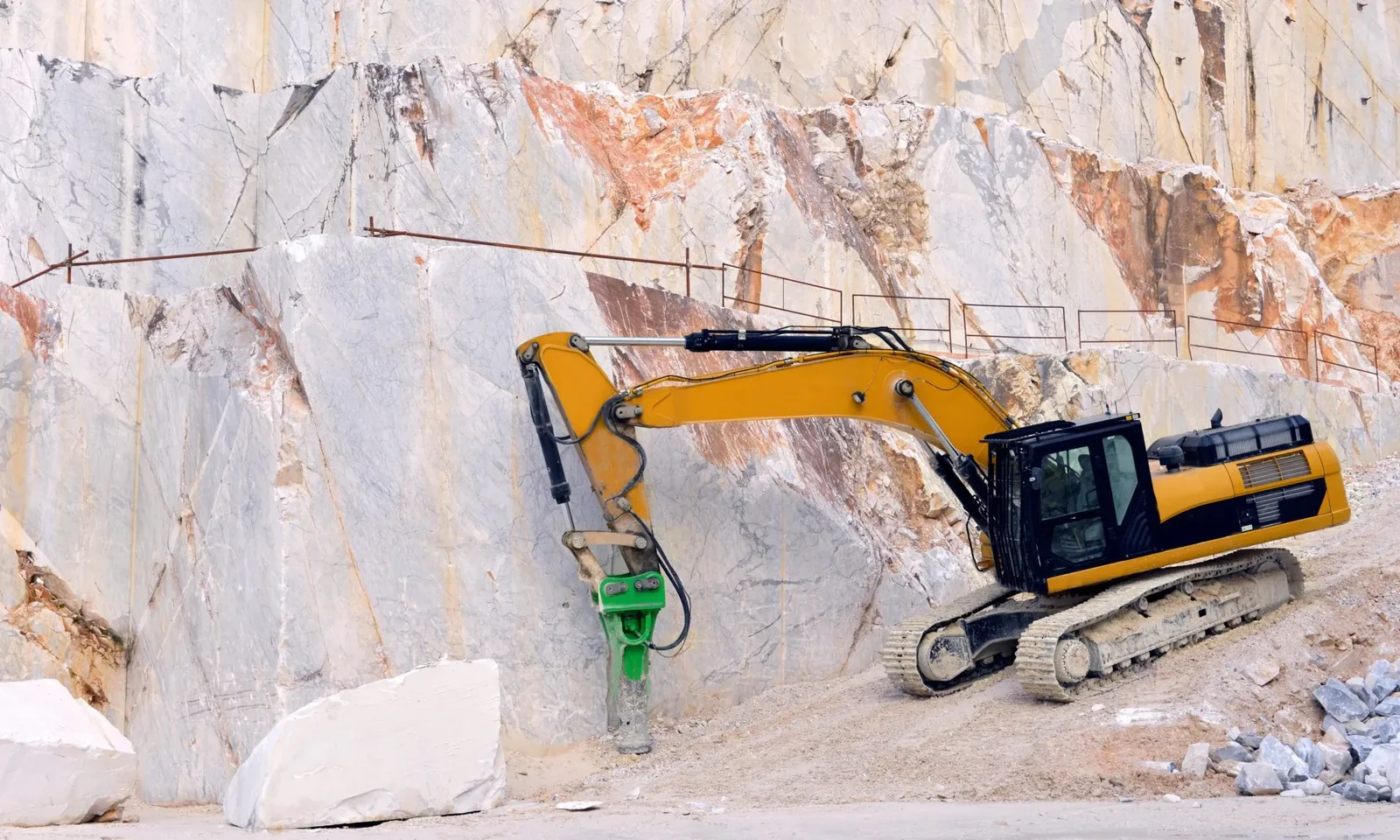 Attività di cantiere e perforazione